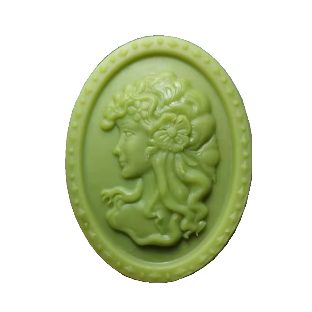 قالب صابون الملكة لصنع الصابون - مراجعة Soap Making Queen وسعره